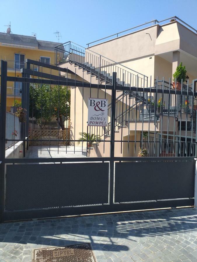 Appartamento B&B Domus Pompei Scafati Bagian luar foto